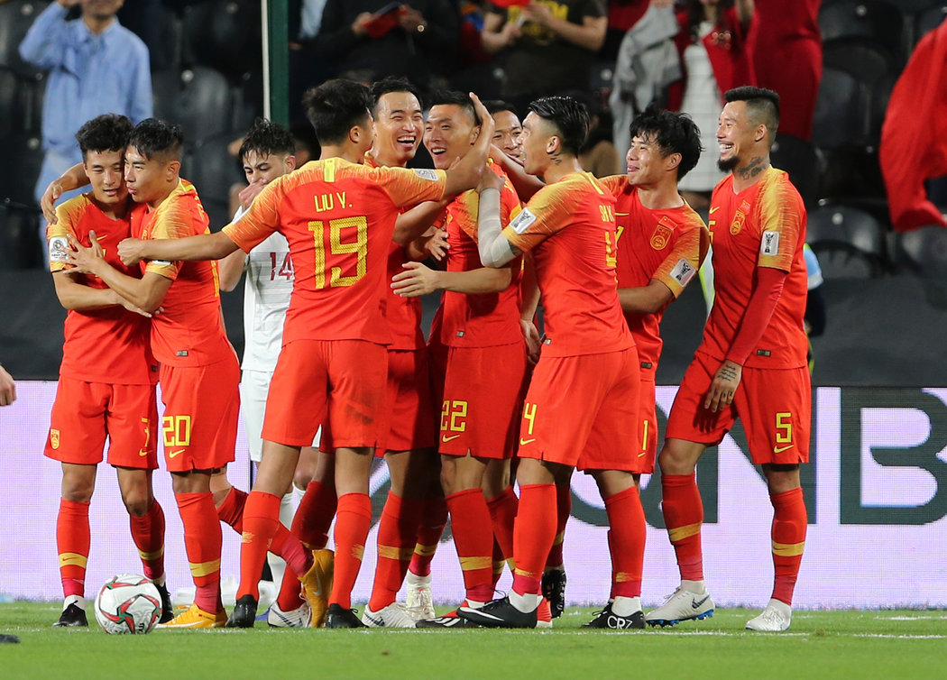 美记：除非莫兰特申请交易或有巨额报价，否则灰熊不会交易他